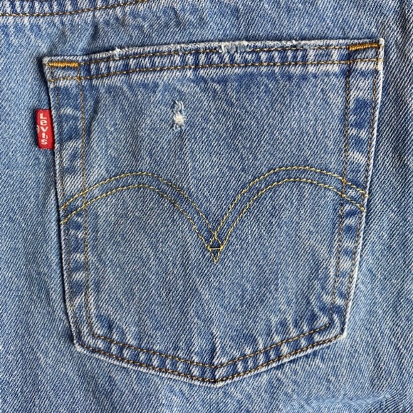 Levi’s 501 The Original Straight Leg Jeans - Picture 11 of 15